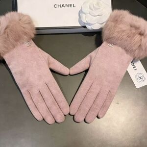 <AUTHENTIC>Chanel Blush Wool Fur Cuff Gloves